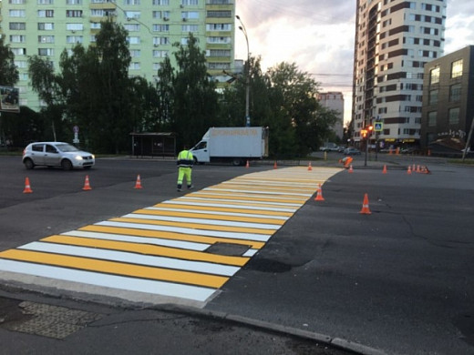 В Иванове на Лежневской начали наносить разметку